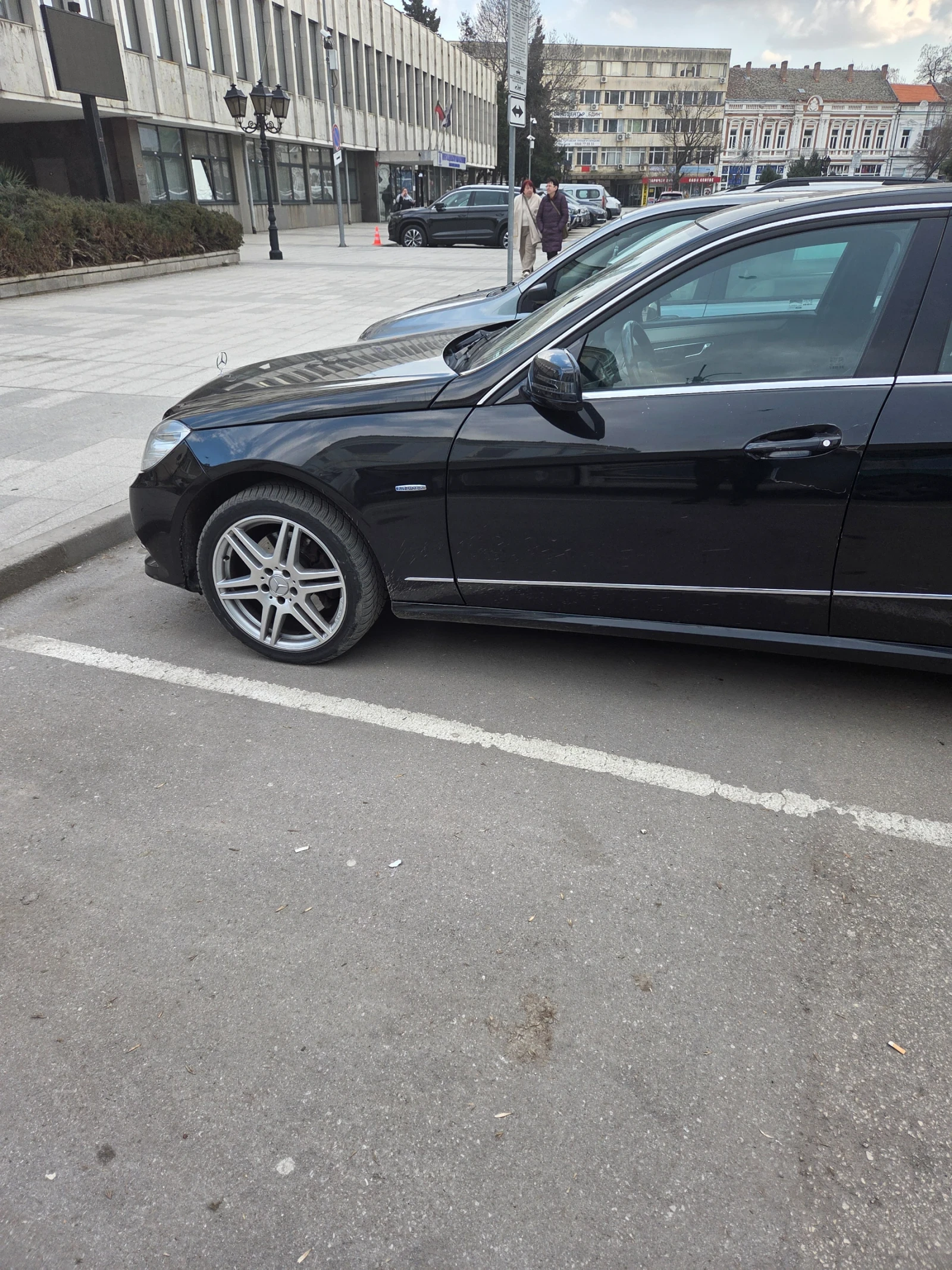 Mercedes-Benz E 350 Avangard Подгрев Обдухване , снимка 2 - Автомобили и джипове - 53726045