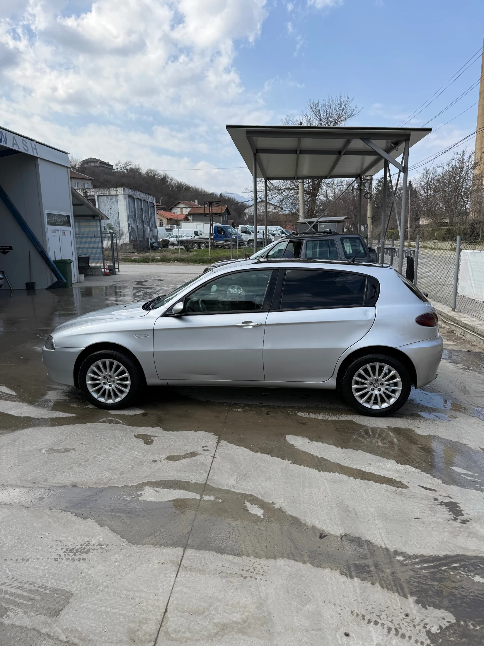 Alfa Romeo 147, снимка 3 - Автомобили и джипове - 53862021