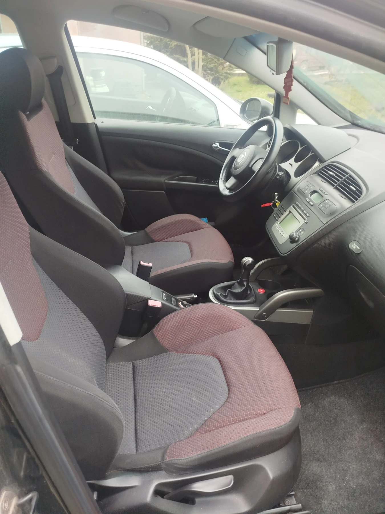 Seat Toledo, снимка 5 - Автомобили и джипове - 53871818