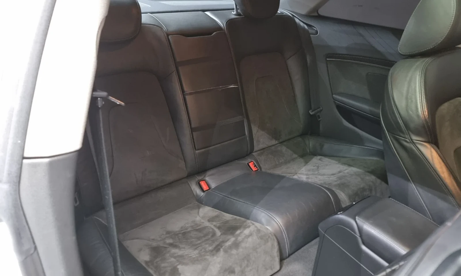 Audi A5 2.0 TFSI Quattro, снимка 12 - Автомобили и джипове - 54608065