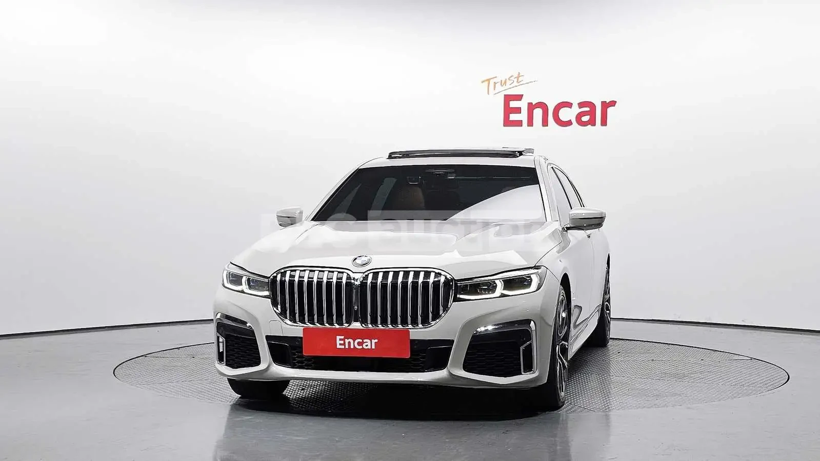 BMW 730 HEAD-UP * ОБДУХВАНЕ * ДИСТРОНИК * ПАНО * 360, снимка 3 - Автомобили и джипове - 54996907