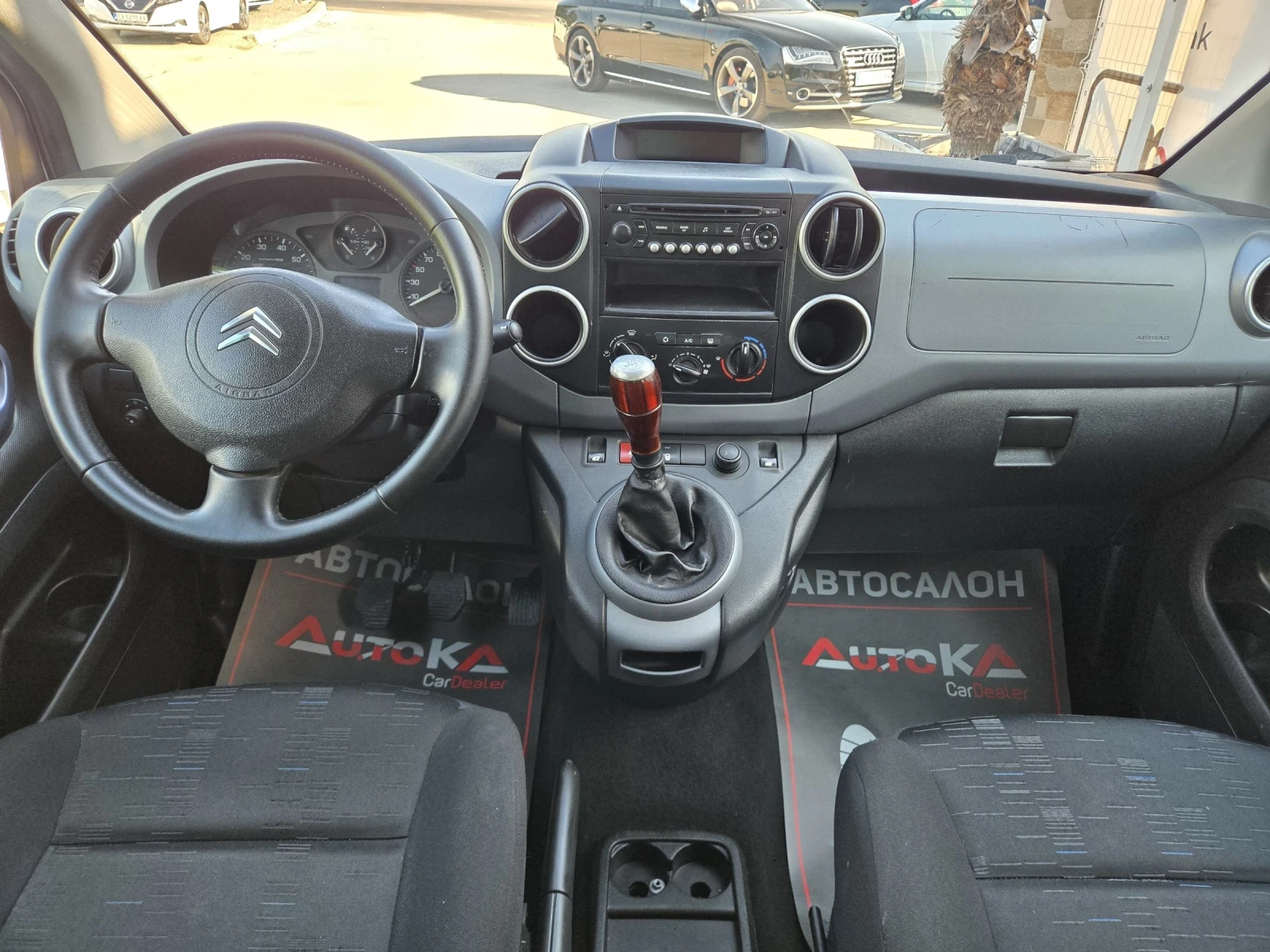 Citroen Berlingo 1.6i-120кс= КЛИМАТИК= XTR= EURO 5A, снимка 12 - Автомобили и джипове - 55105468