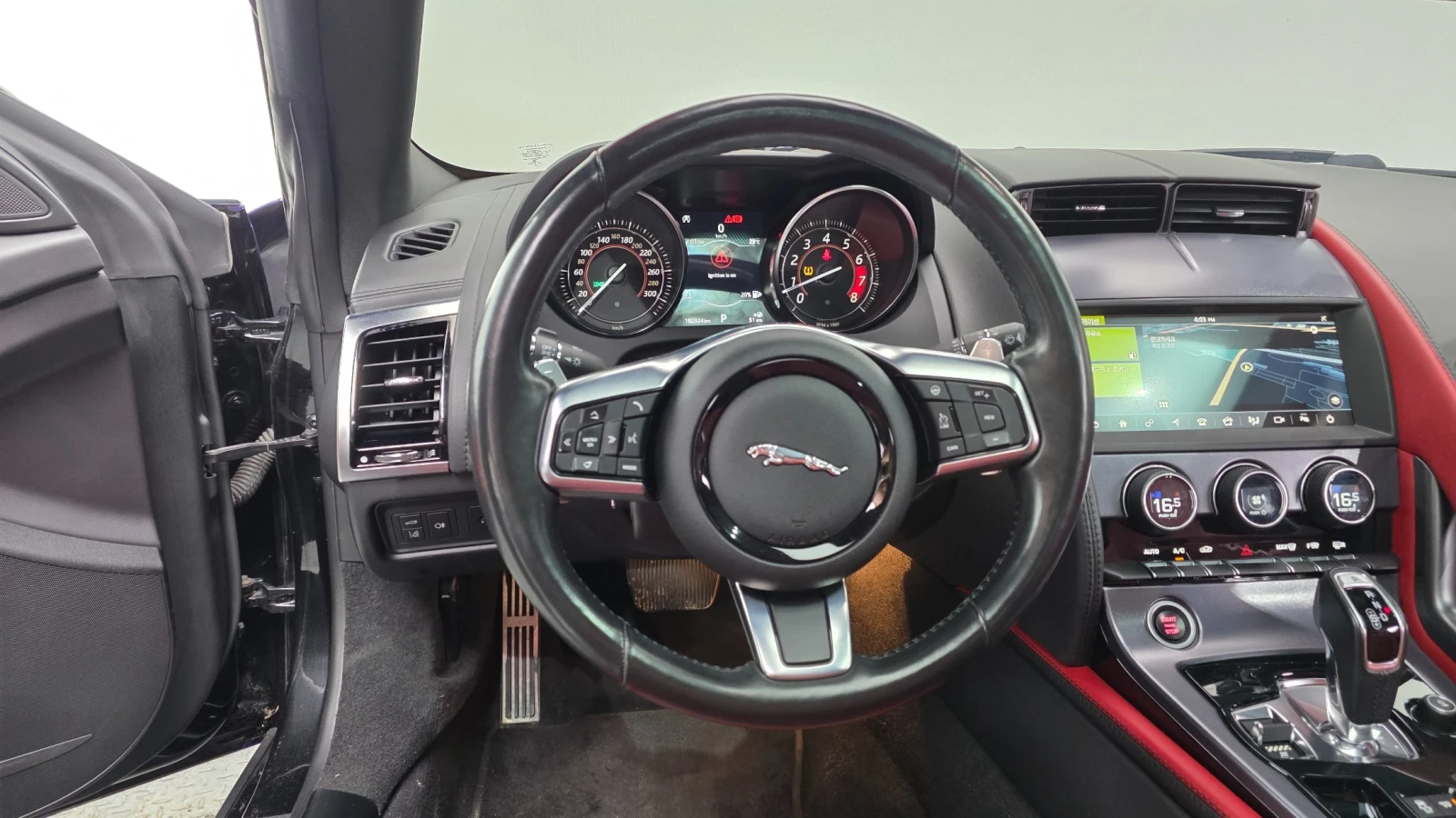 Jaguar F-Type P300 Coupe, снимка 12 - Автомобили и джипове - 55409305