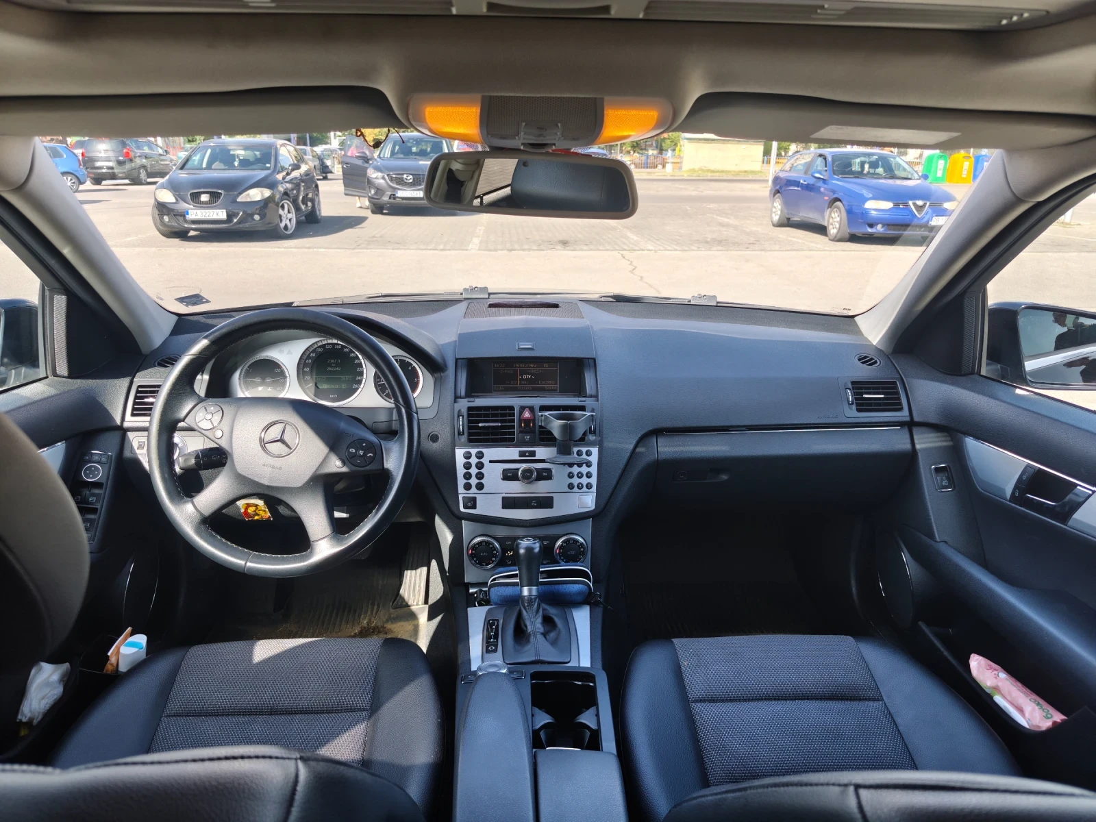 Mercedes-Benz C 220 Avantgarde, снимка 7 - Автомобили и джипове - 55878740