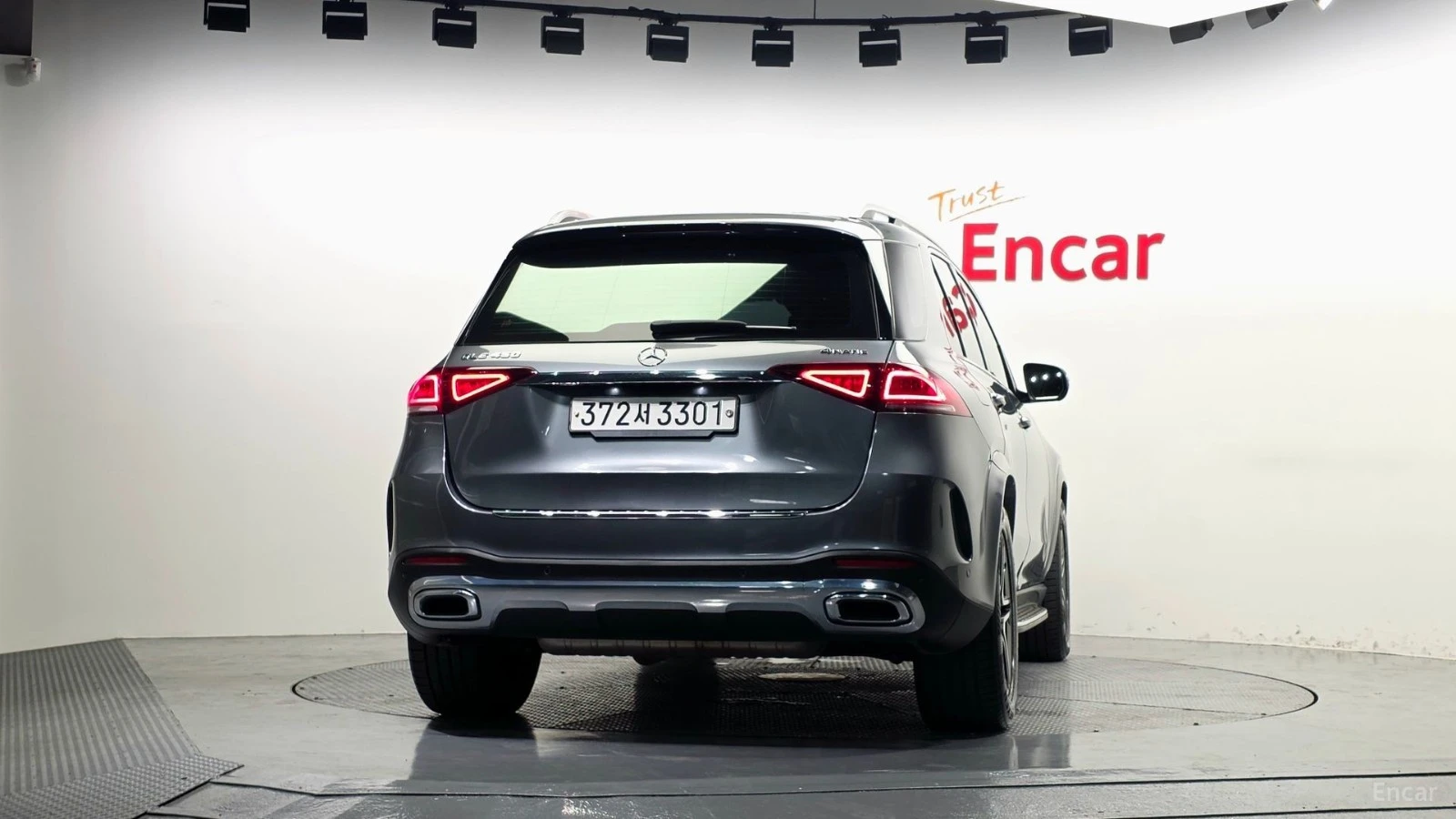 Mercedes-Benz GLE 450 AMG Line| AIR| DISTRO| ОБДУХ| 360| HUD| 3 AC| , снимка 3 - Автомобили и джипове - 56136114