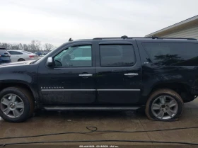 Chevrolet Suburban 5.3L V-8 310HP 4X4 Drive, снимка 15