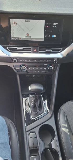 Kia Niro 1.6 GDI Hibrid DCT, снимка 10