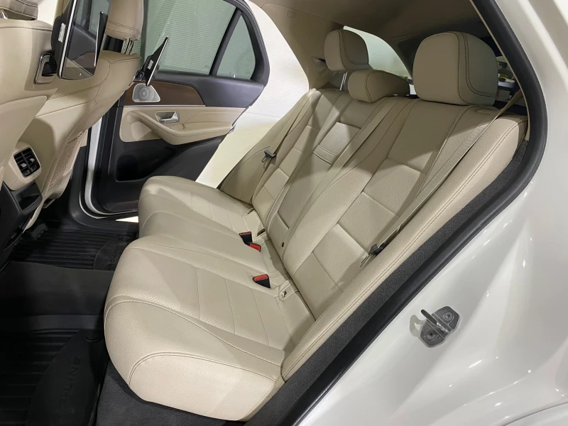 Mercedes-Benz GLE 350  AMG * 360 Camera* , снимка 12 - Автомобили и джипове - 50368601