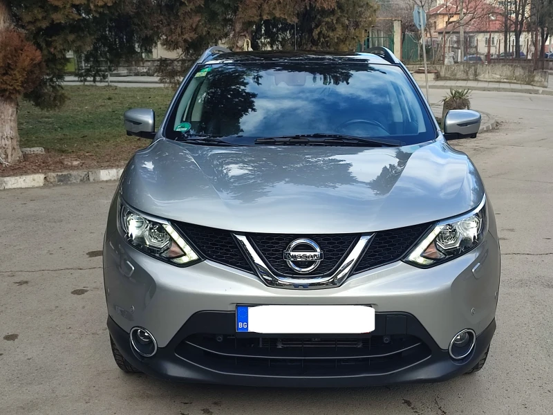 Nissan Qashqai Premium, снимка 3 - Автомобили и джипове - 52471865