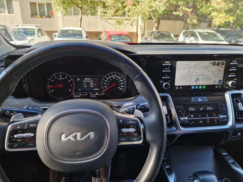 Kia Sorento, снимка 9 - Автомобили и джипове - 52120374