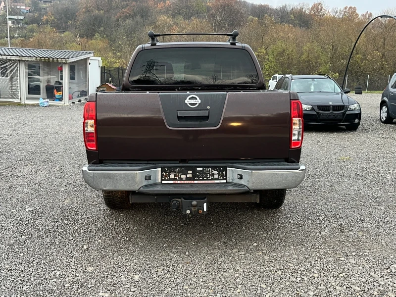 Nissan Navara 2.5D 190k avtomat, снимка 5 - Автомобили и джипове - 52361926