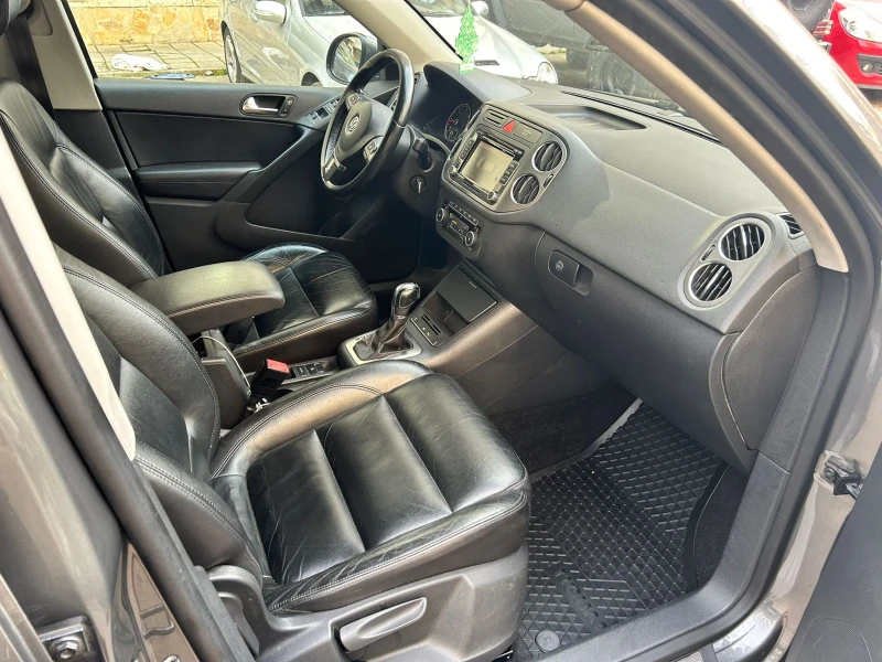 VW Tiguan, снимка 10 - Автомобили и джипове - 52446104