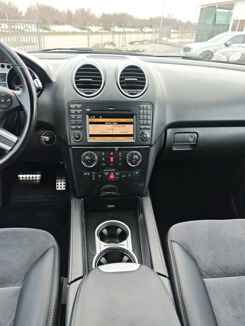 Mercedes-Benz ML 350 AMG FULL, снимка 11 - Автомобили и джипове - 53361266