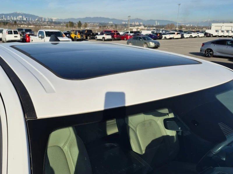 Dodge RAM 1500 * LIMITED CREW CAB SHORT BЕD/360/HARMON KARDON/BOX, снимка 16 - Автомобили и джипове - 53455608