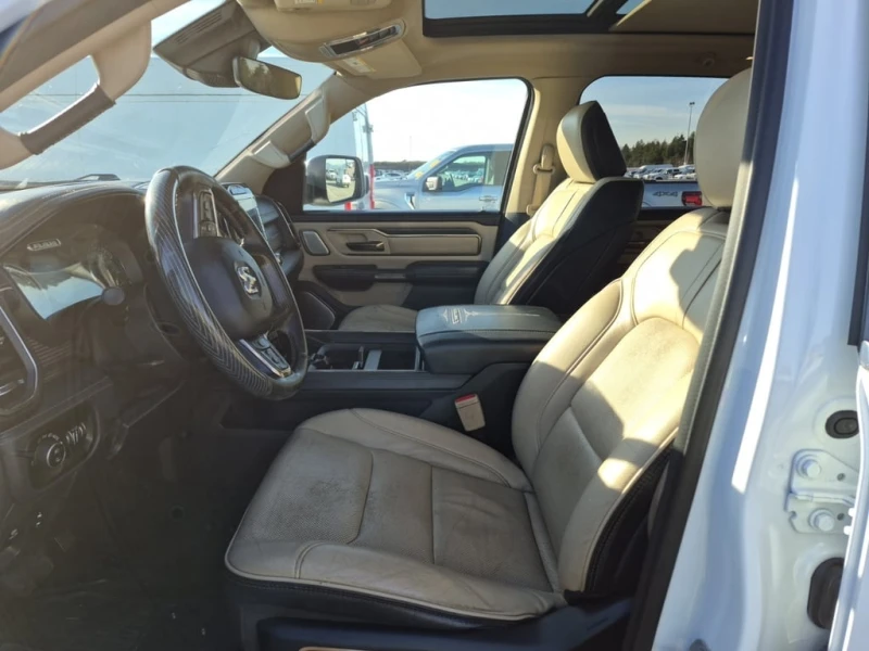 Dodge RAM 1500 * LIMITED CREW CAB SHORT BЕD/360/HARMON KARDON/BOX, снимка 5 - Автомобили и джипове - 53455608