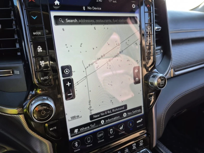 Dodge RAM 1500 * LIMITED CREW CAB SHORT BЕD/360/HARMON KARDON/BOX, снимка 10 - Автомобили и джипове - 53455608