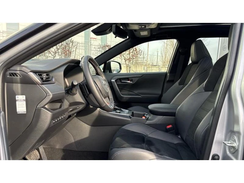 Toyota Rav4 2.5 HSD GR SPORT AWD, снимка 12 - Автомобили и джипове - 52846931