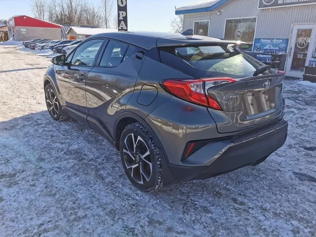 Toyota C-HR CARPLAY* KEYLESS* ПОДРЕВ - изображение 6