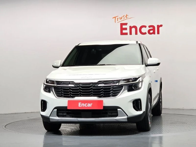 Kia Seltos 1.6 Automatic, снимка 3 - Автомобили и джипове - 55875647