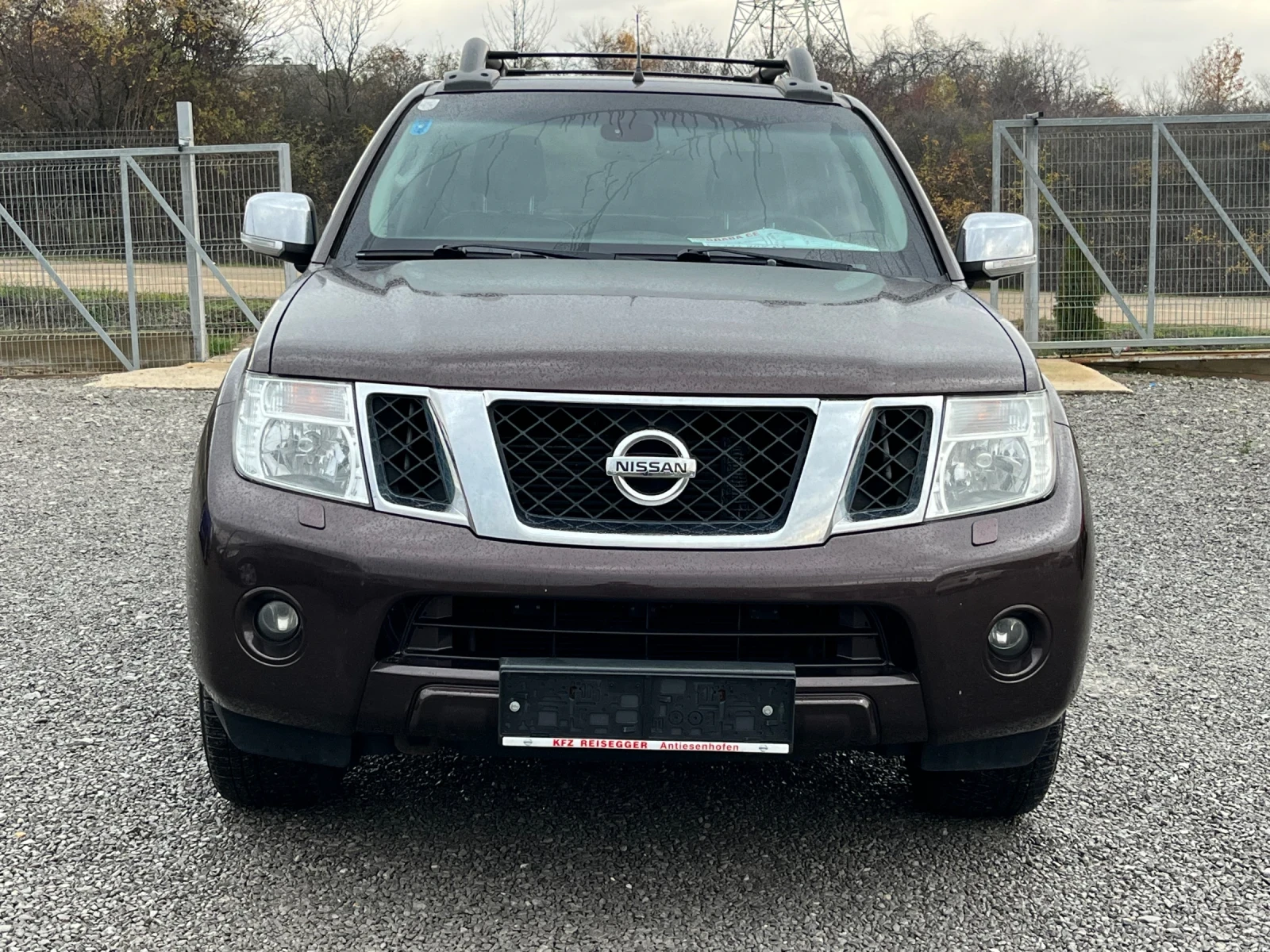 Nissan Navara 2.5D 190k avtomat, снимка 1