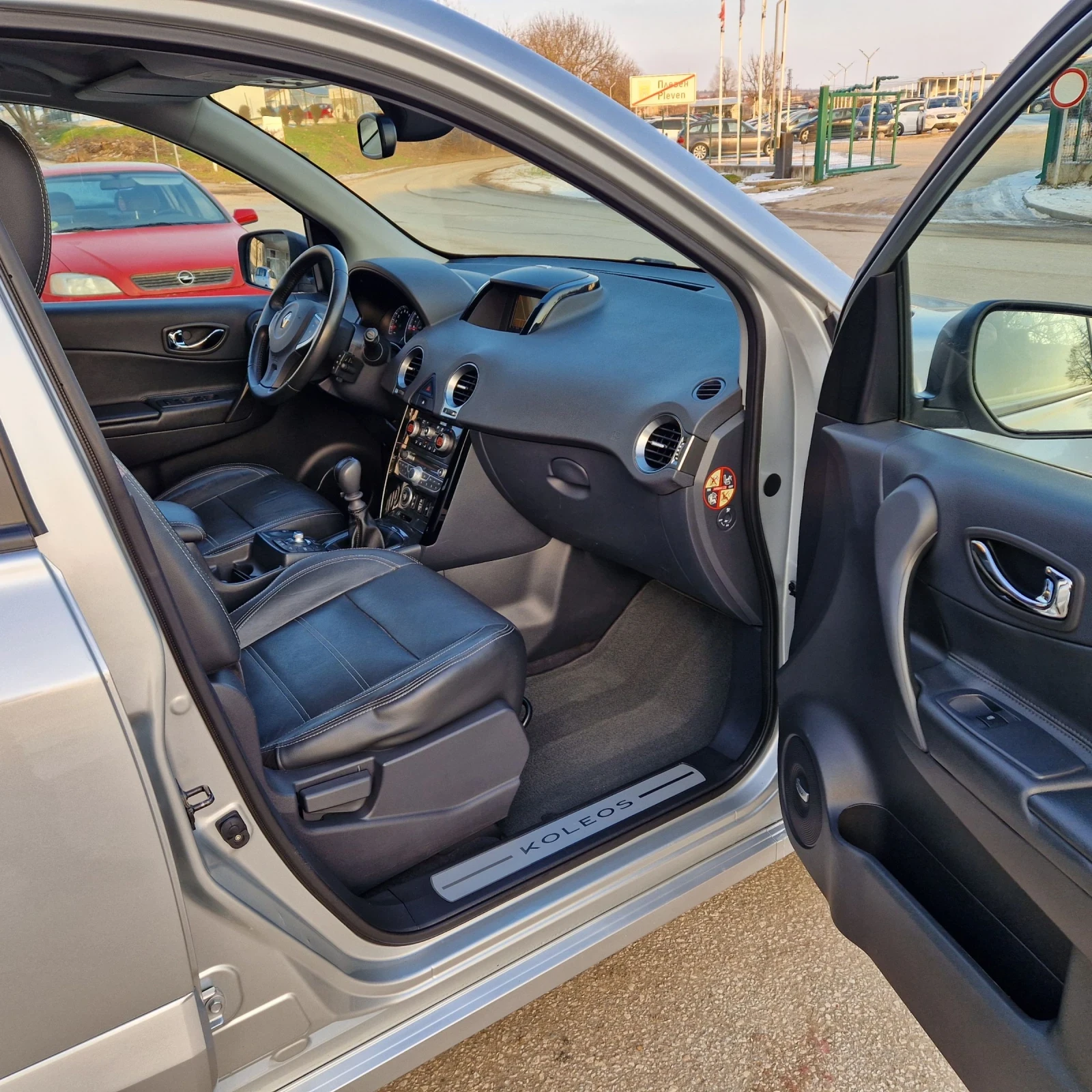 Renault Koleos 2.5 171�.4�4 ����/BOSE/������/����/���������  | Mobile.bg � ����������� 11