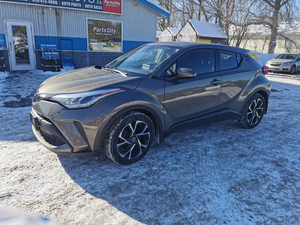 Toyota C-HR CARPLAY* KEYLESS* ПОДРЕВ - изображение 2