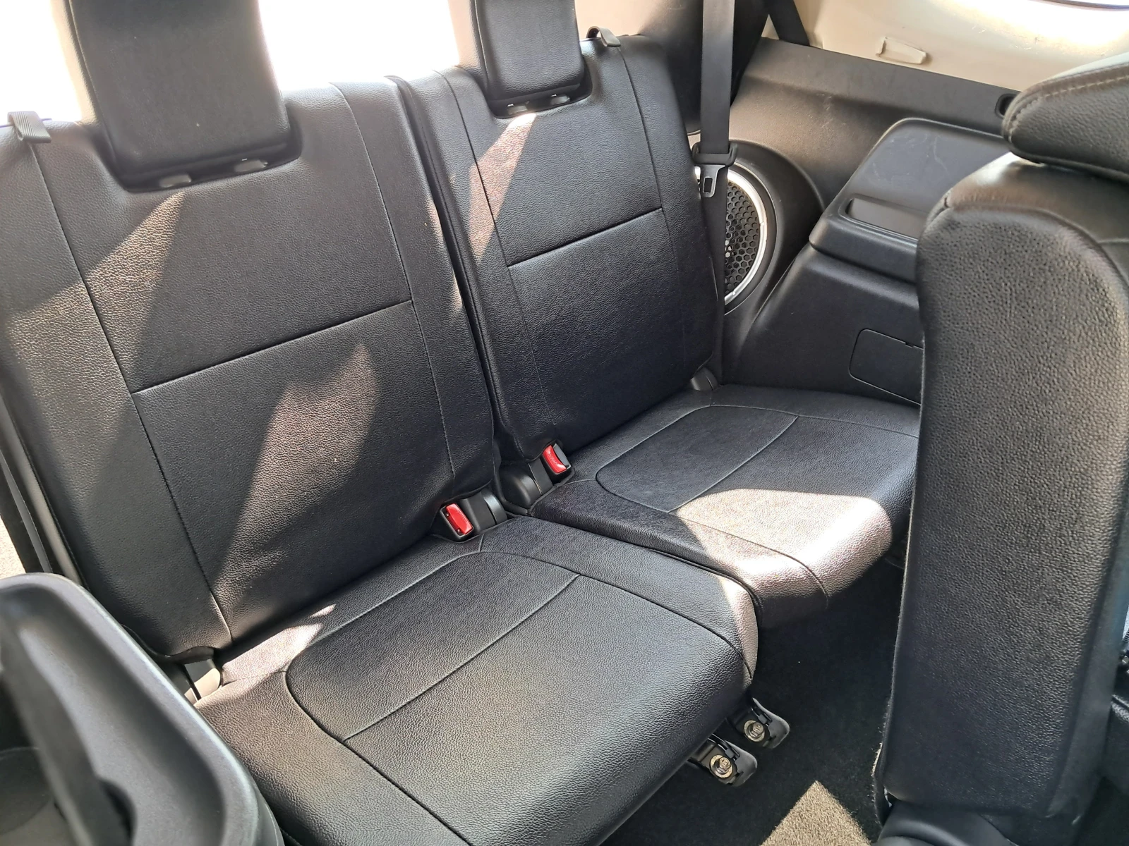 Mitsubishi Outlander 3.0 S-AWC GT, снимка 11 - Автомобили и джипове - 53804240