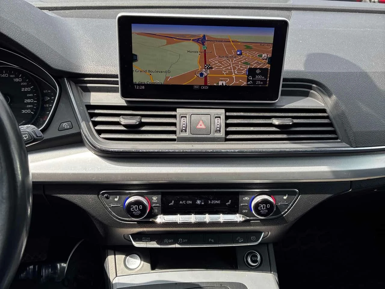 Audi Q5 * Progressiv * KEYLESS* PANORAMA* ПОДГРЕВ* , снимка 9 - Автомобили и джипове - 54296288