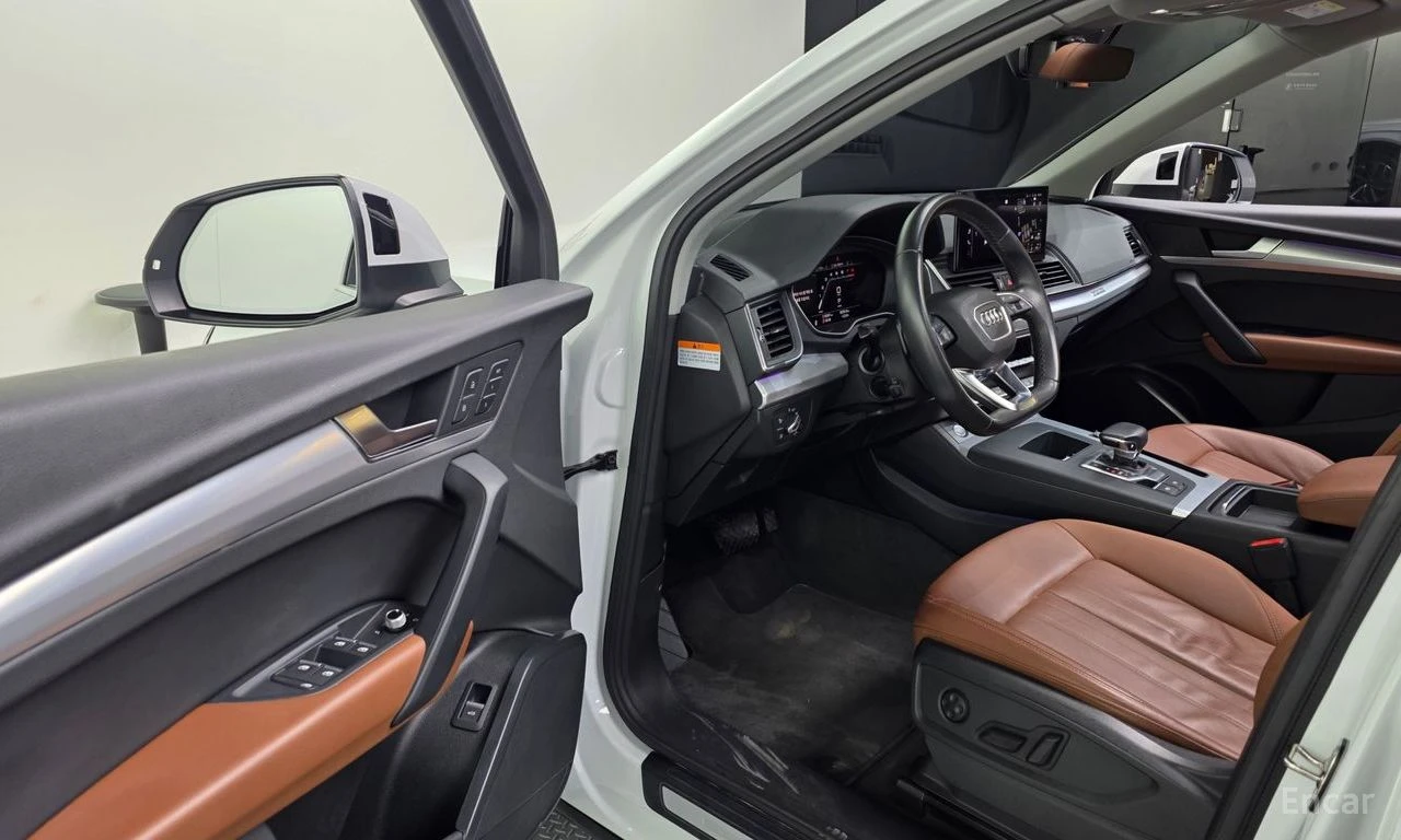 Audi Q5 45TFSI* MATRIX* S* LINE* ПАНОРАМА* LANE* ASSIST* , снимка 6 - Автомобили и джипове - 55009051