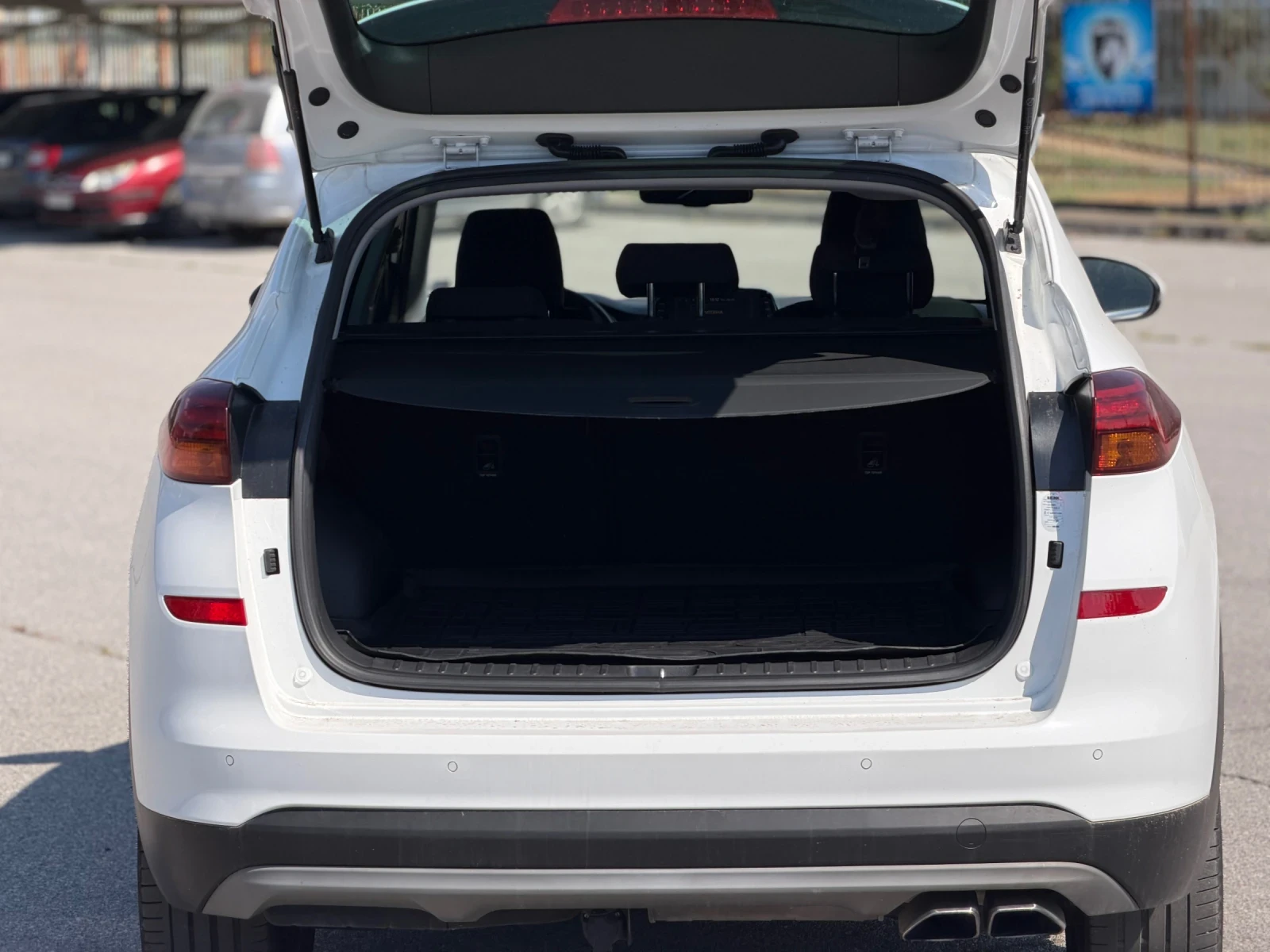 Hyundai Tucson 1.6CRDI-136кс= АВТОМАТ= 4Х4= 360= FACE= DISTRONIC, снимка 7 - Автомобили и джипове - 55064719