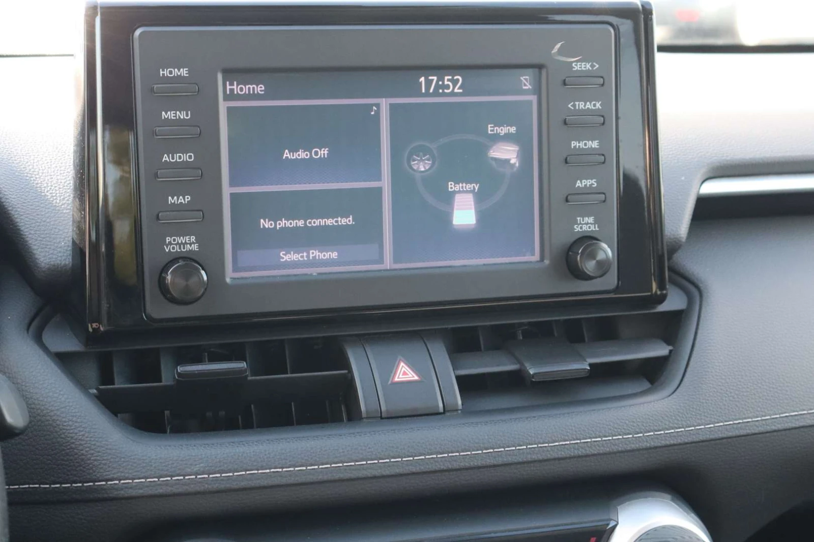 Toyota Rav4 Хибрид / Navi / ЦЕНА до БГ, снимка 17 - Автомобили и джипове - 55435427