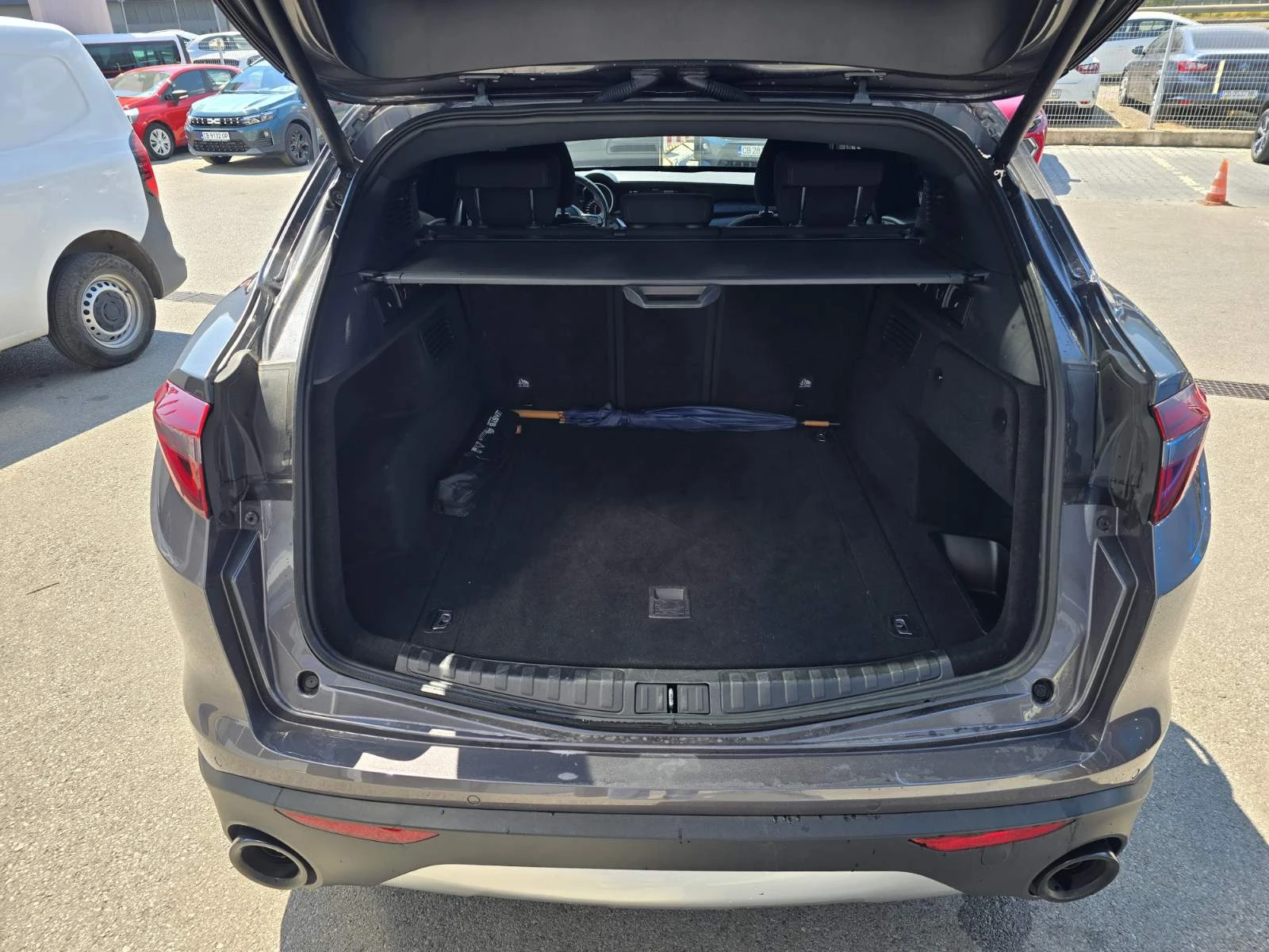 Alfa Romeo Stelvio 2.2 dCi 190, снимка 17 - Автомобили и джипове - 55834079