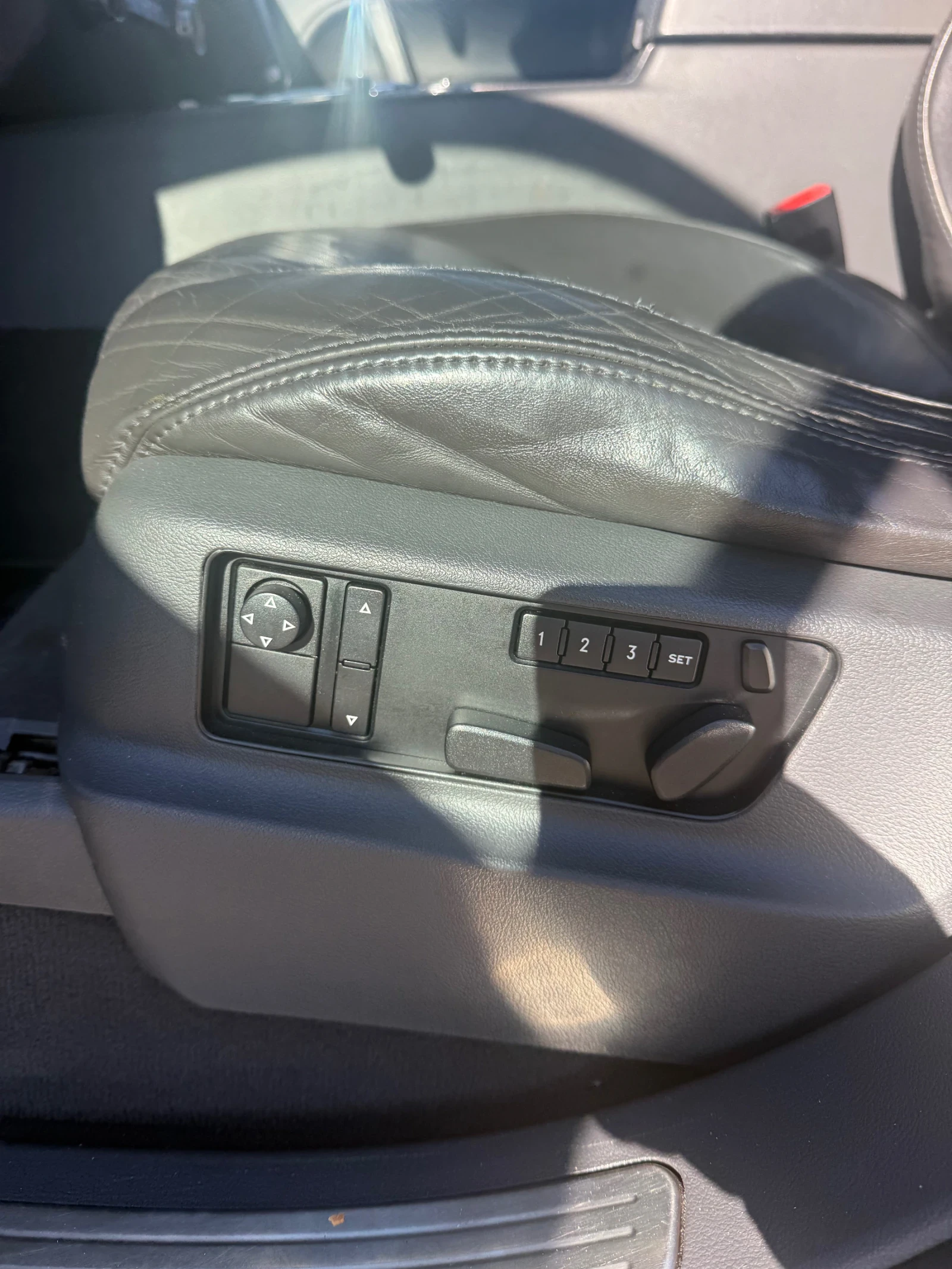 VW Touareg R-line INDIVIDUAL , снимка 7 - Автомобили и джипове - 56157940