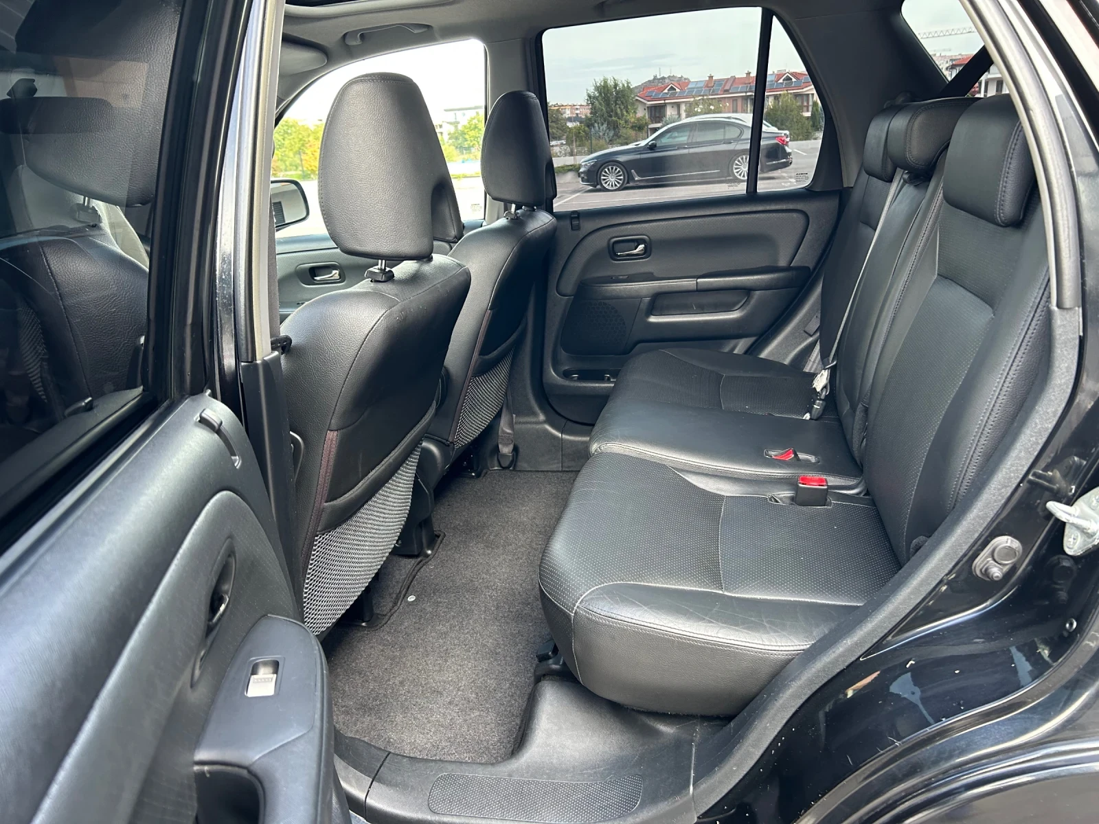 Honda Cr-v 2.0, снимка 9 - Автомобили и джипове - 56221899