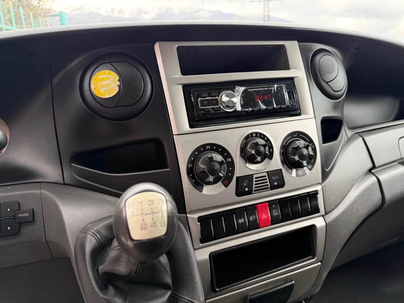 Iveco Daily 3.0HPI* 35C18* Климатик* Тристранен самосвал* 3.80, снимка 5 - Бусове и автобуси - 53562239
