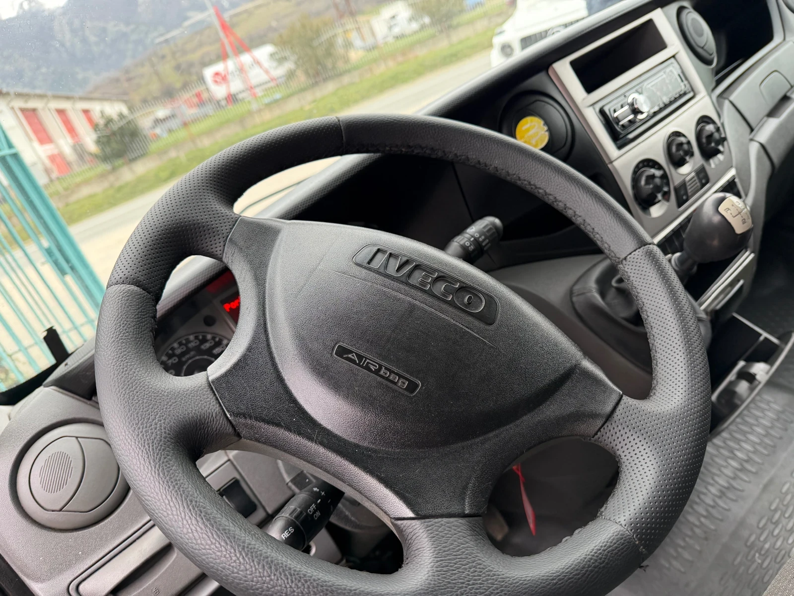 Iveco Daily 3.0HPI* 35C18* Климатик* Тристранен самосвал* 3.80 - изображение 4