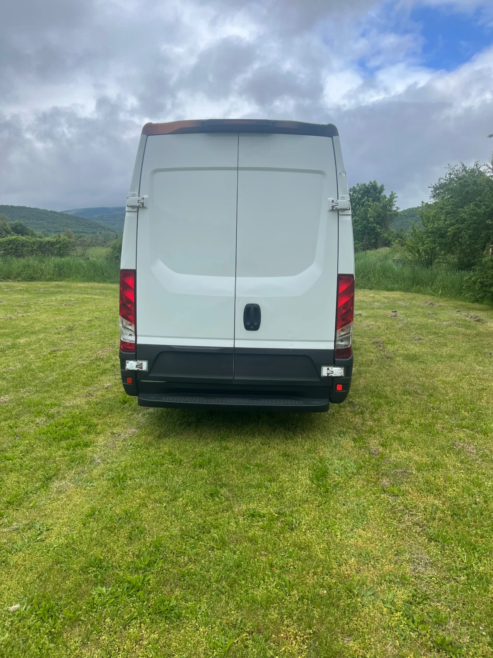 Iveco Daily 35S17, снимка 4 - Бусове и автобуси - 54800053