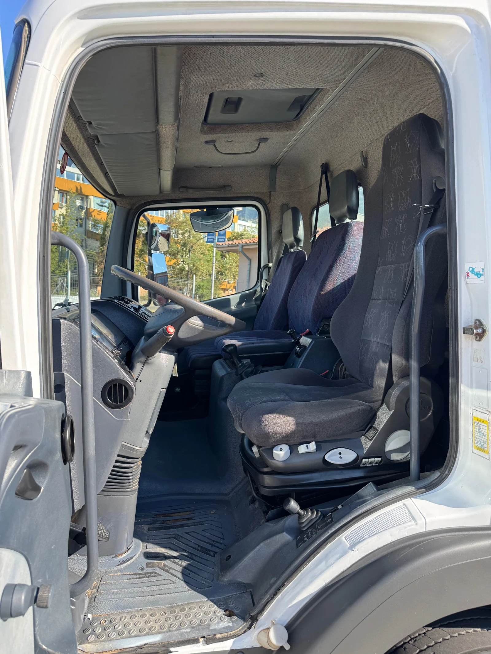 Mercedes-Benz Atego 815 , тристранен самосвал , кош:4м, снимка 13 - Камиони - 56092059