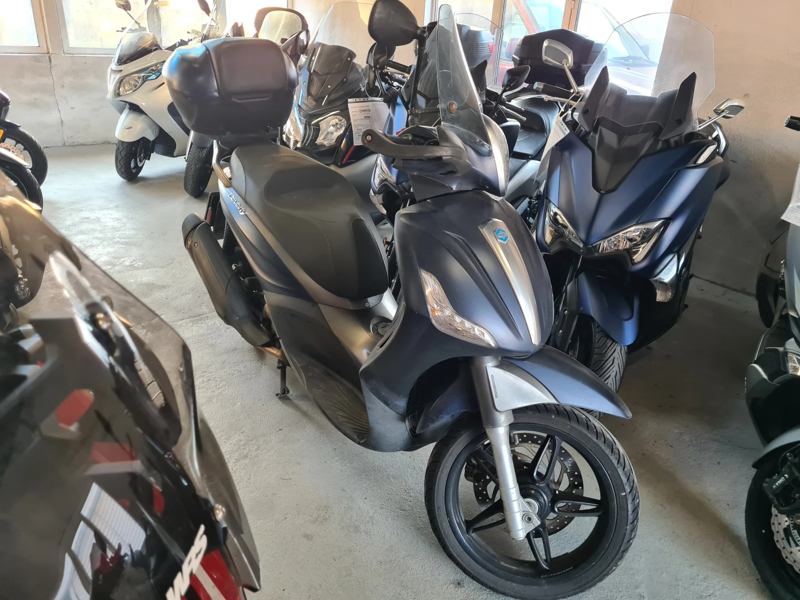 Piaggio Beverly 350i ABS/ASR | Auto.bg — изображение 1