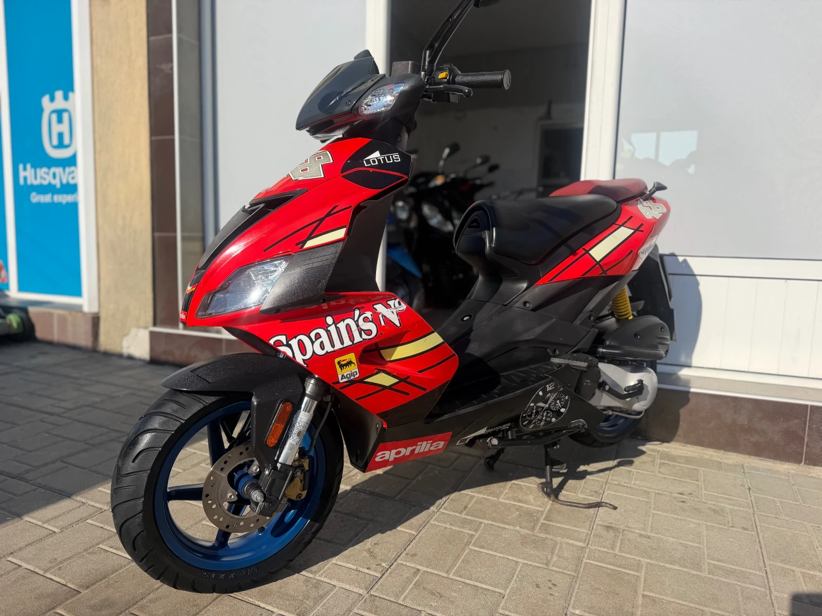 Aprilia Sr 50, снимка 4 - Мотоциклети и мототехника - 56087821
