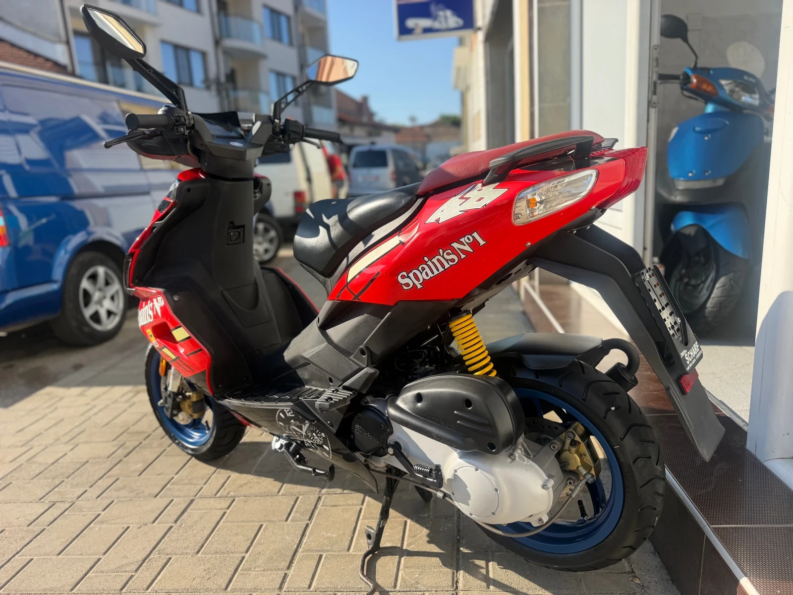 Aprilia Sr 50, снимка 6 - Мотоциклети и мототехника - 56087821