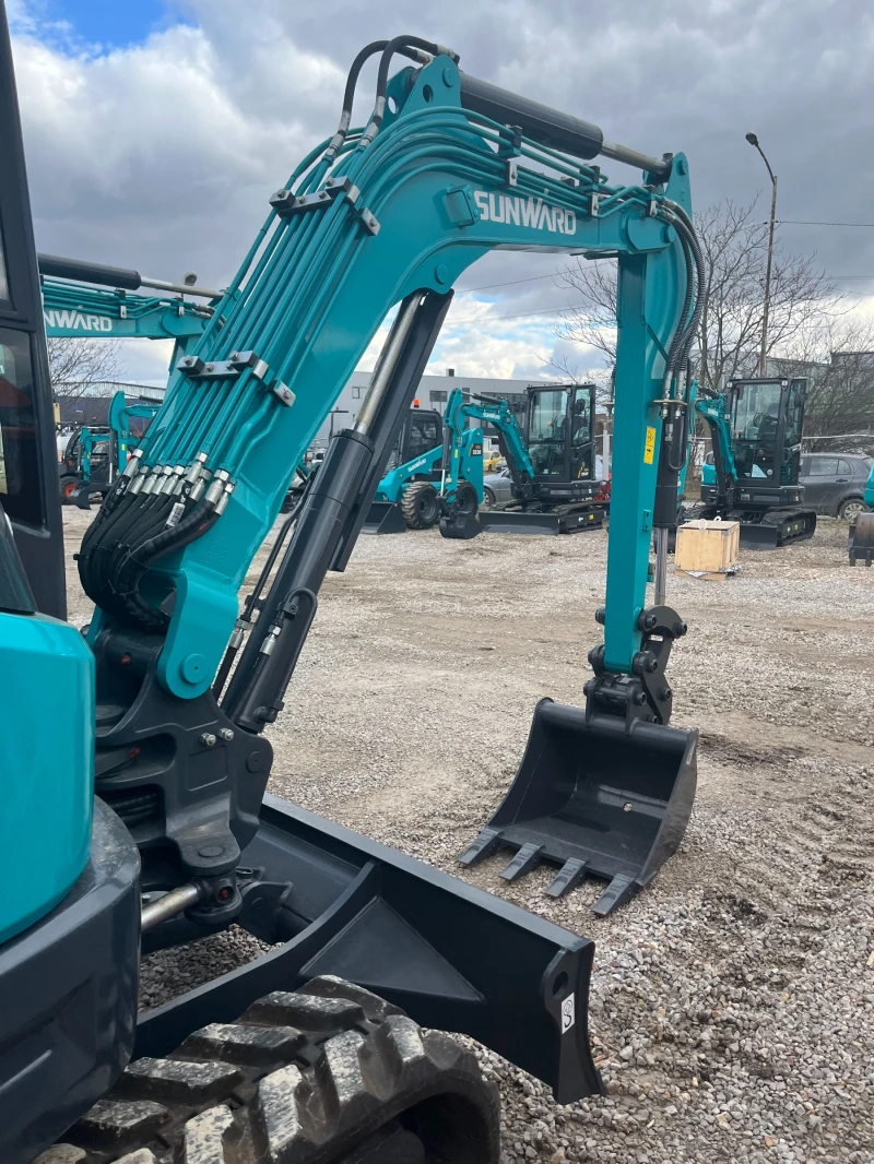Багер Sunward SWE25UF, снимка 7 - Индустриална техника - 51405369