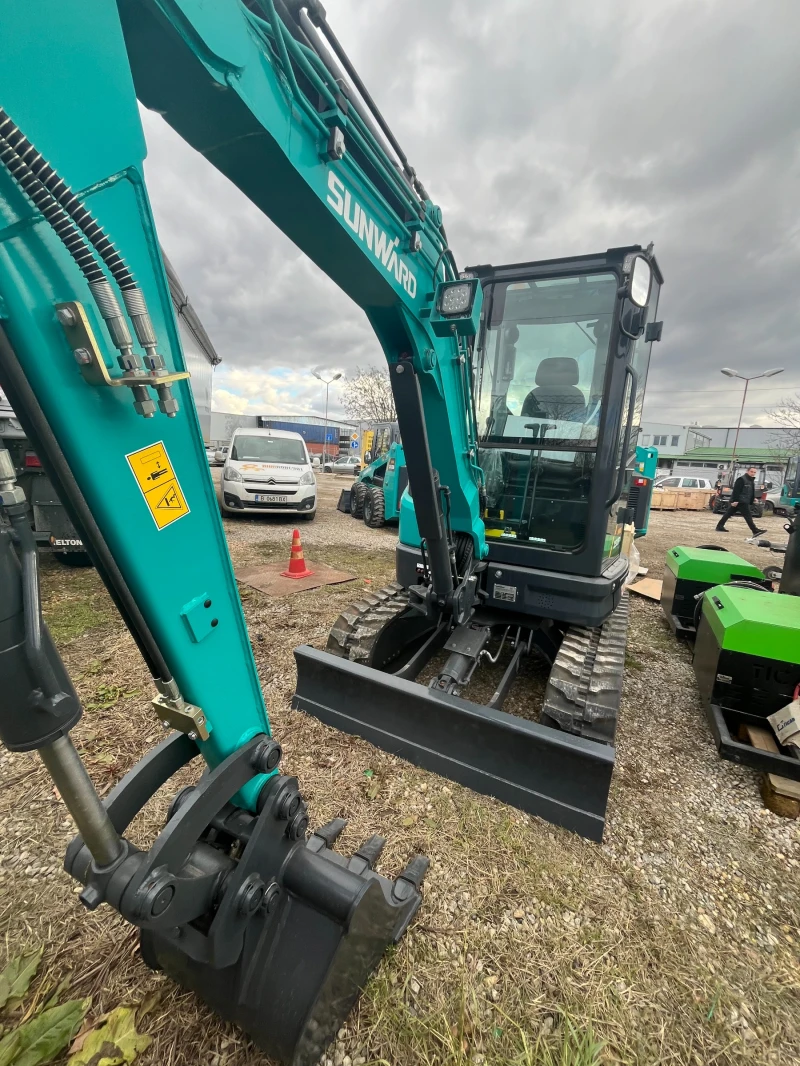 Багер Sunward SWE25UF, снимка 5 - Индустриална техника - 51405369