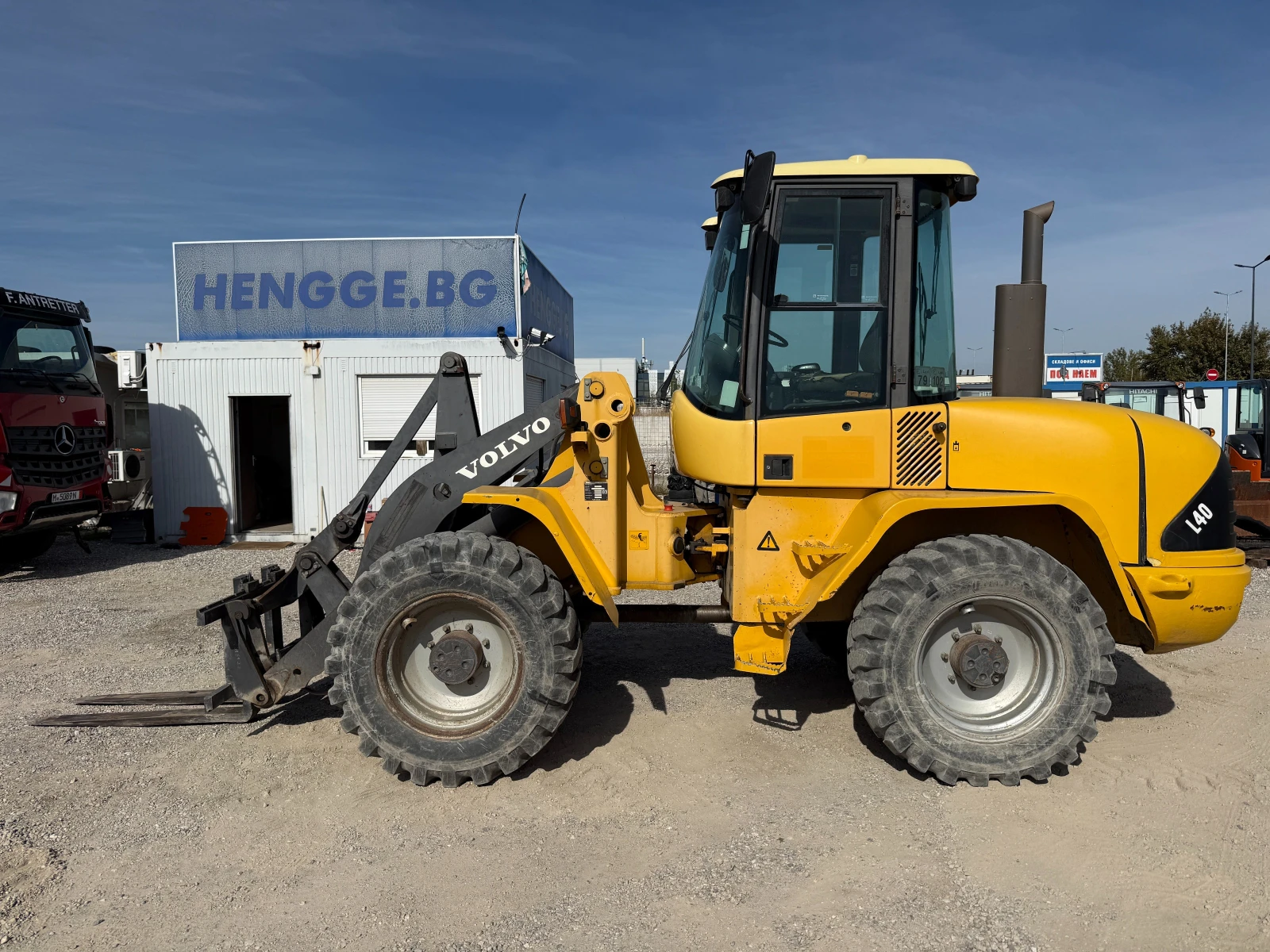 Челен товарач Volvo L40 TP