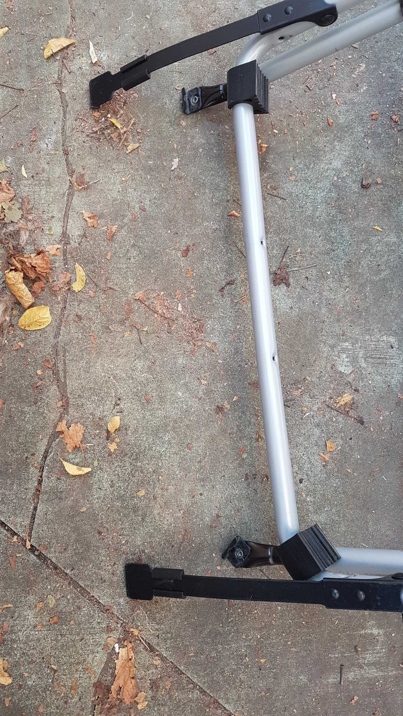 �������� �� ��������� Thule | Mobile.bg � ����������� 5