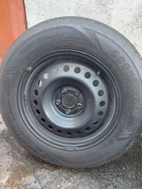Гуми с джанти Goodyear 235/65R17, снимка 4 - Гуми и джанти - 53171300