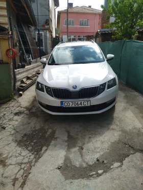 Skoda Octavia 1.6 ТДИ Шкода Октавия 3, снимка 1