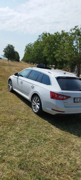 Skoda Superb, снимка 5