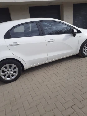 Обява за продажба на Kia Rio 1.4 Бензин/ГАЗ - Перфектна ~11 800 лв. - изображение 4