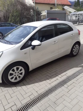 Обява за продажба на Kia Rio 1.4 Бензин/ГАЗ - Перфектна ~11 800 лв. - изображение 3